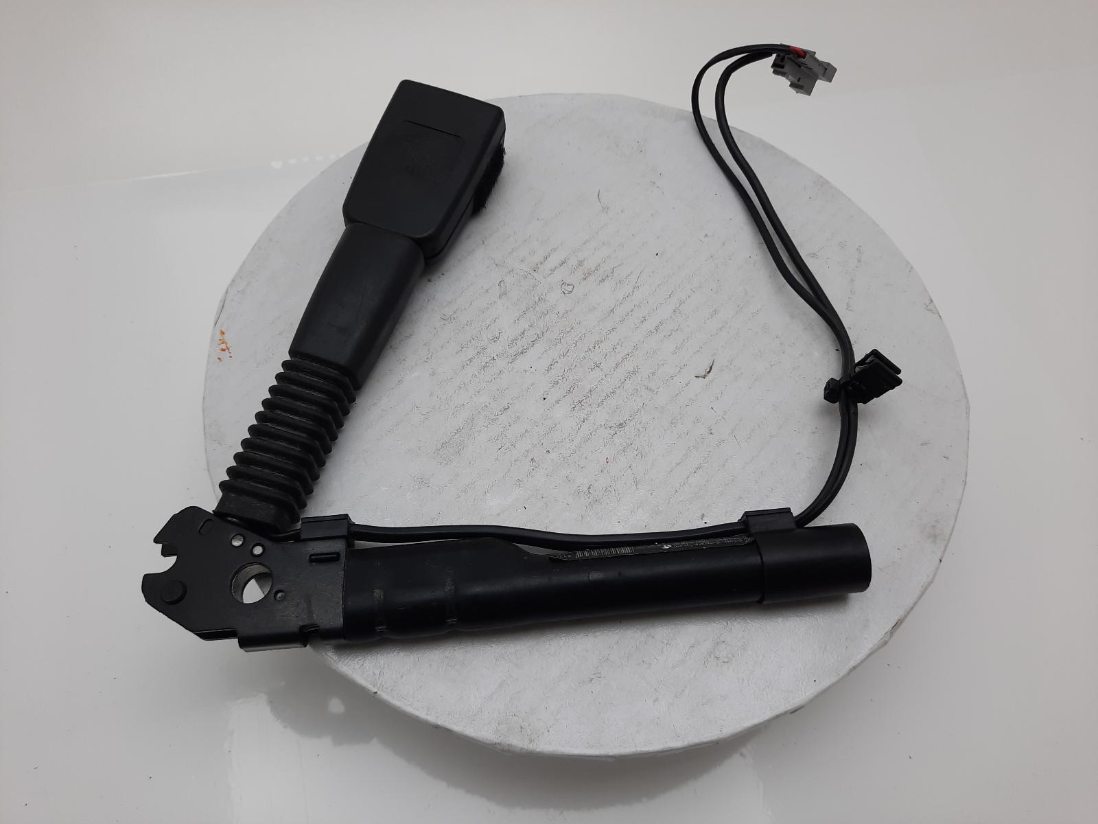 Bmw seat belt buckle replacement cheap