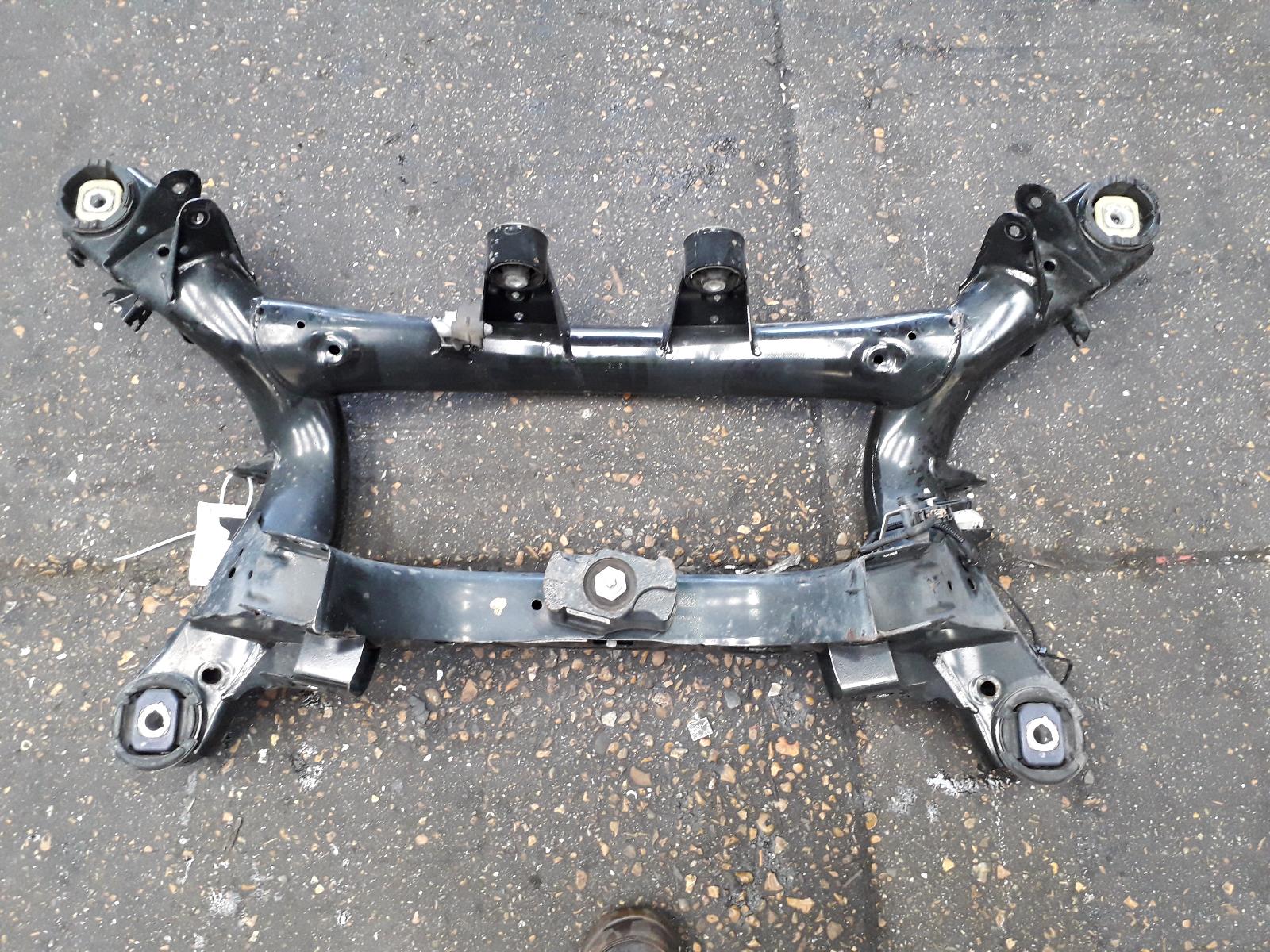 View Auto part Rear Subframe BMW 3 SERIES 2021