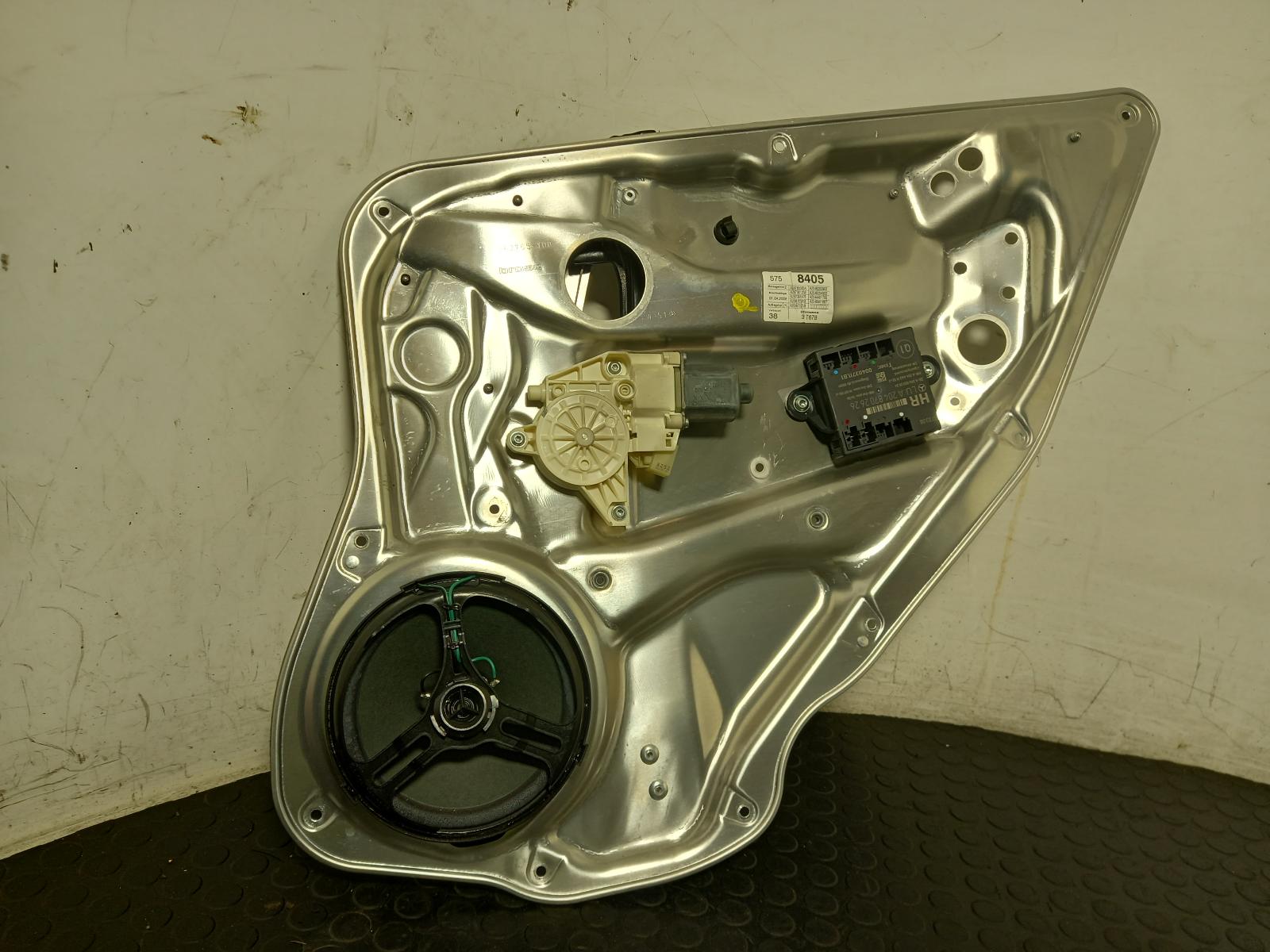 View Auto part RR Window Regulator MERCEDES C CLASS 2008