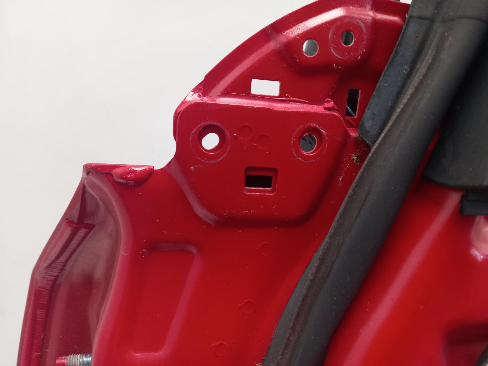 ①NGUYEN DANH DUC 235/55R20 DL (赤048） R Front Door – Nissan Leaf 2023 – Silverlake Automotive Recycling