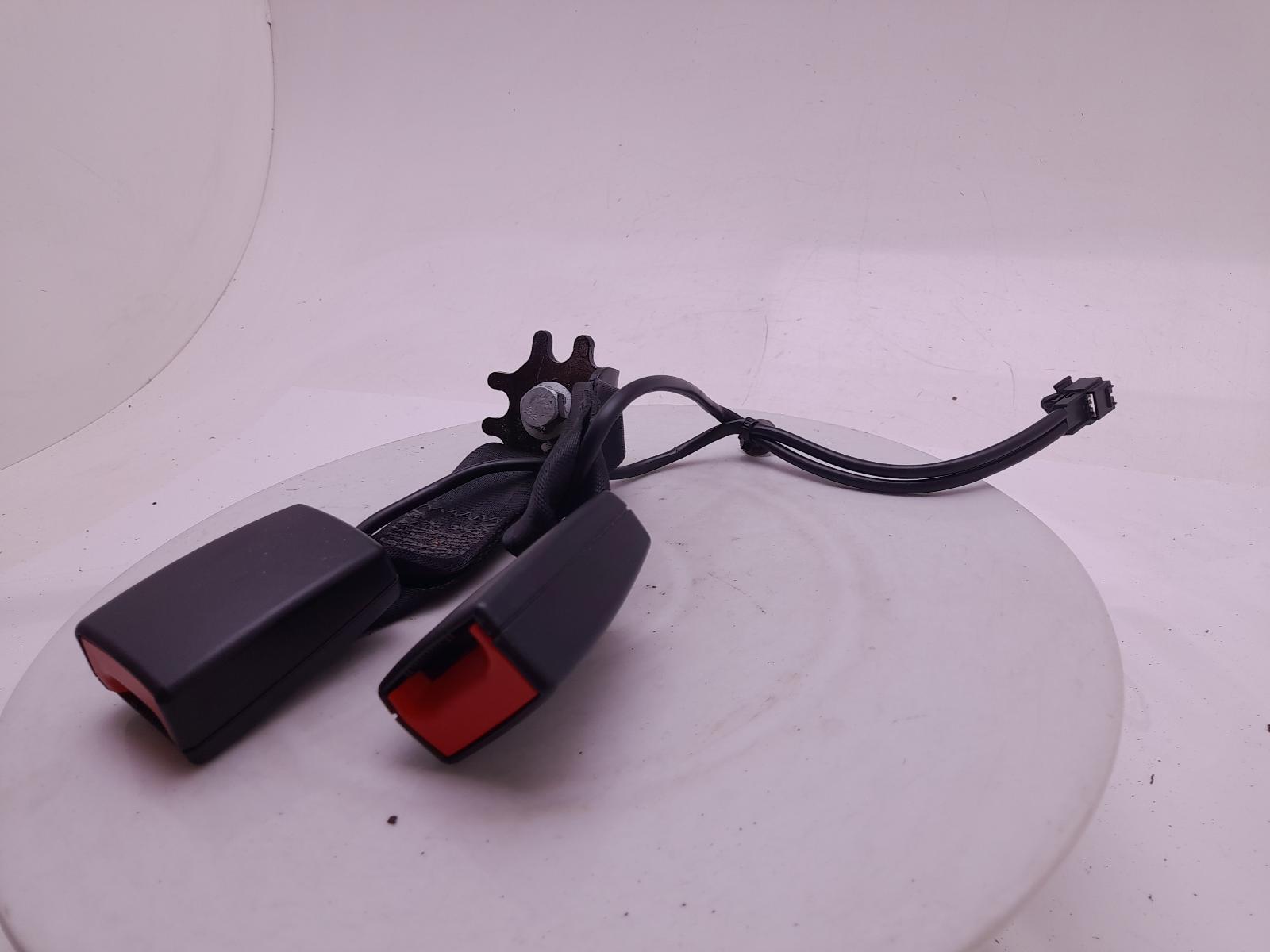 Seat Belt Stalk - Mg Hs 2023 - Image 3