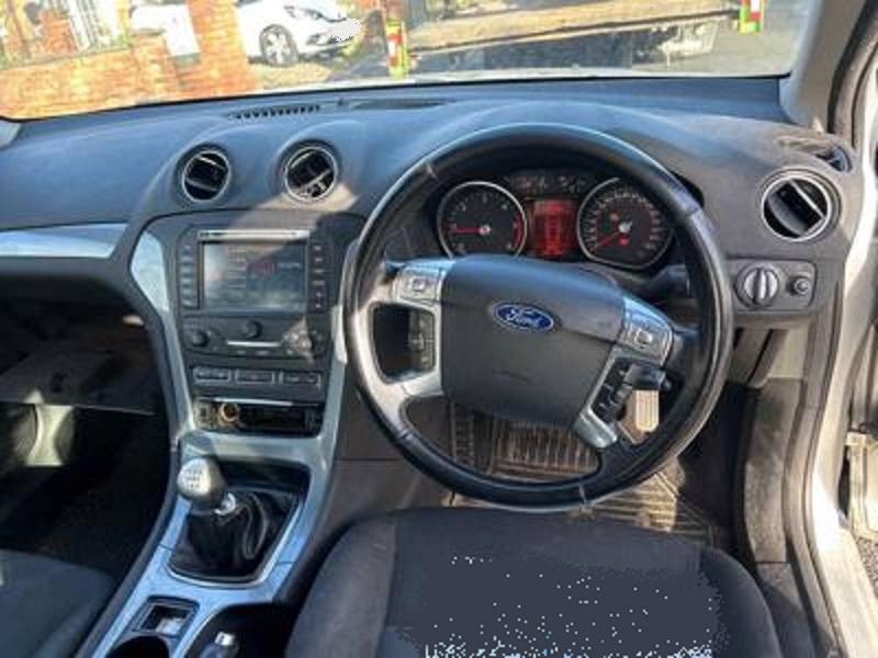 FORD MONDEO 2011 5 Door Hatchback Breaking Silverlake Automotive