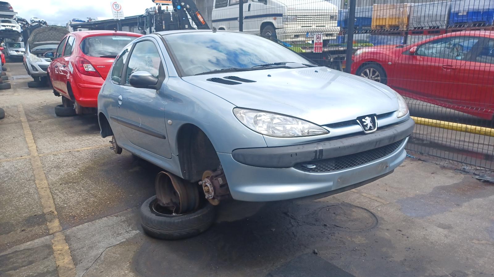 car-image